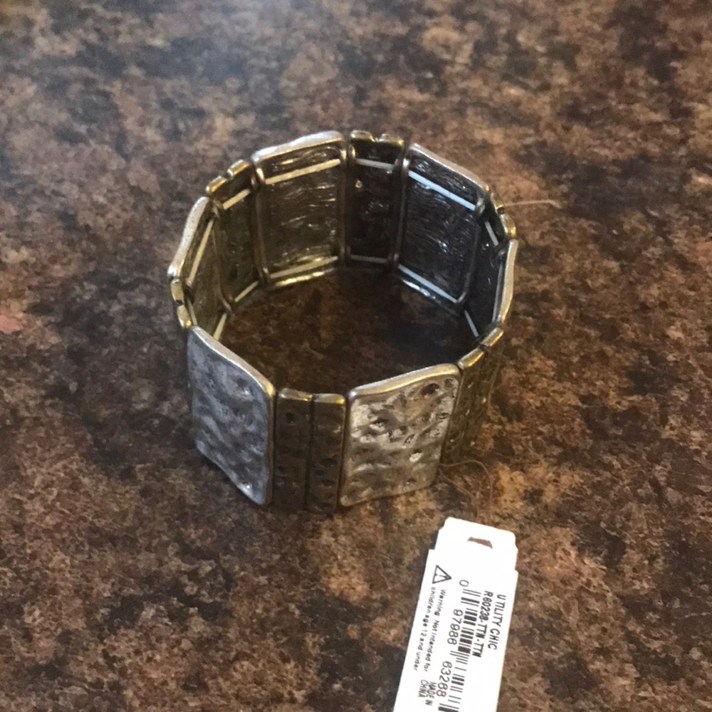 NWT Ruby rd stretch bracelet gold/silver